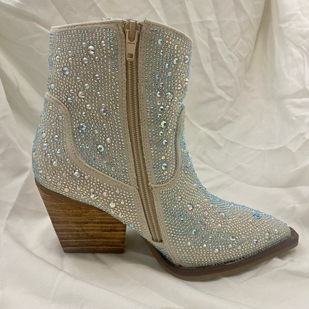 Very G Kady Rhinestone Boots size 7 - Picture 8 of 12
